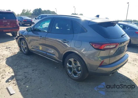 2023 Ford Escape St-Line z USA, uszkodzony, nr VIN 1FMCU0MN1PUA38035